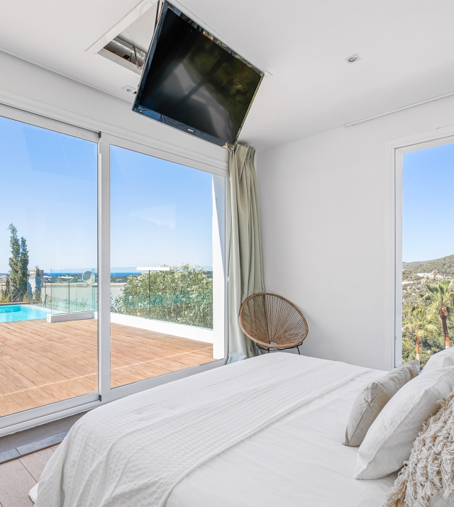 Resa Estates villa te koop sale Ibiza tourist license vergunning modern bedroom 4.jpg